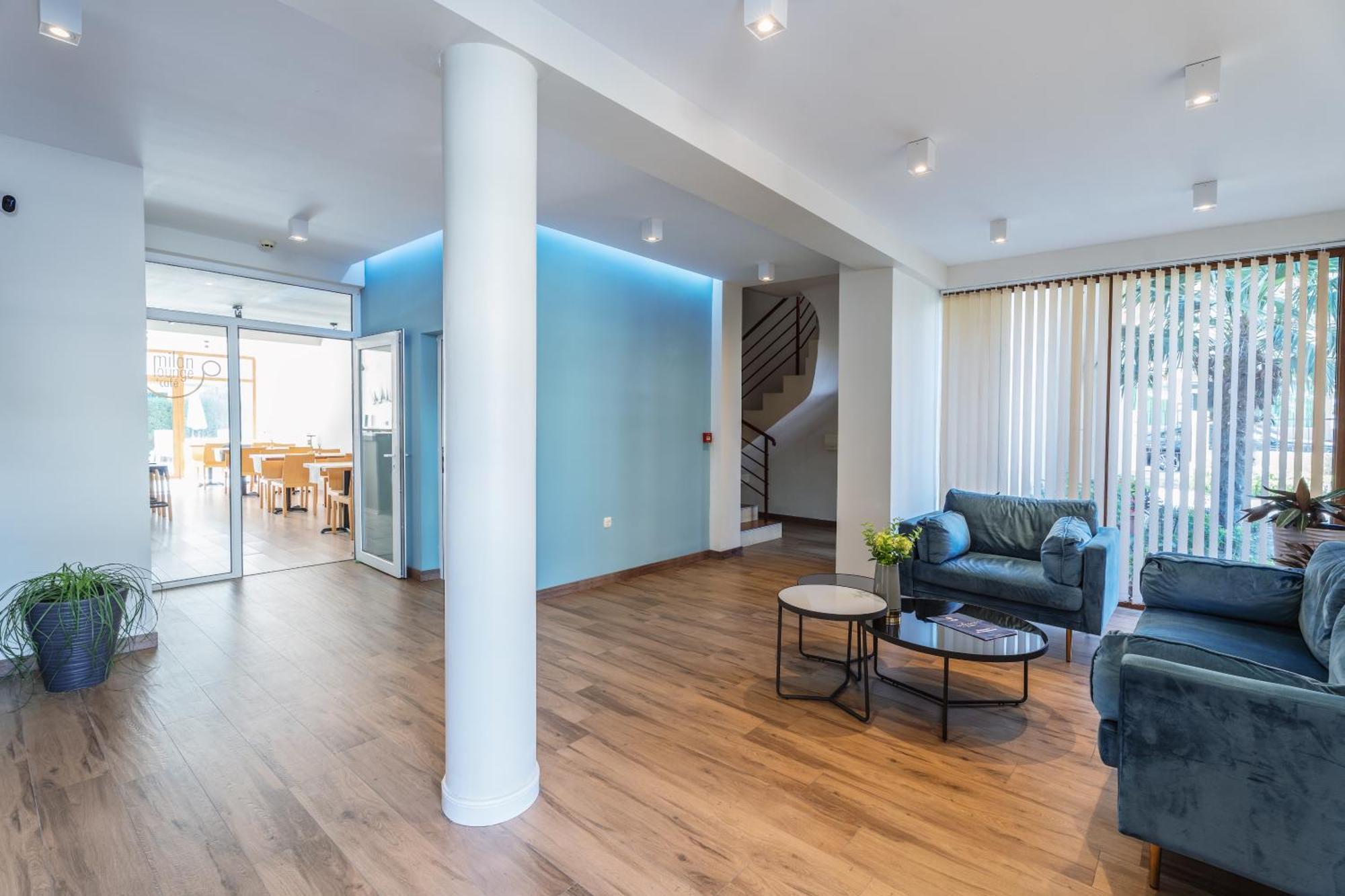 Hotel Milan Primorsko Zewnętrze zdjęcie